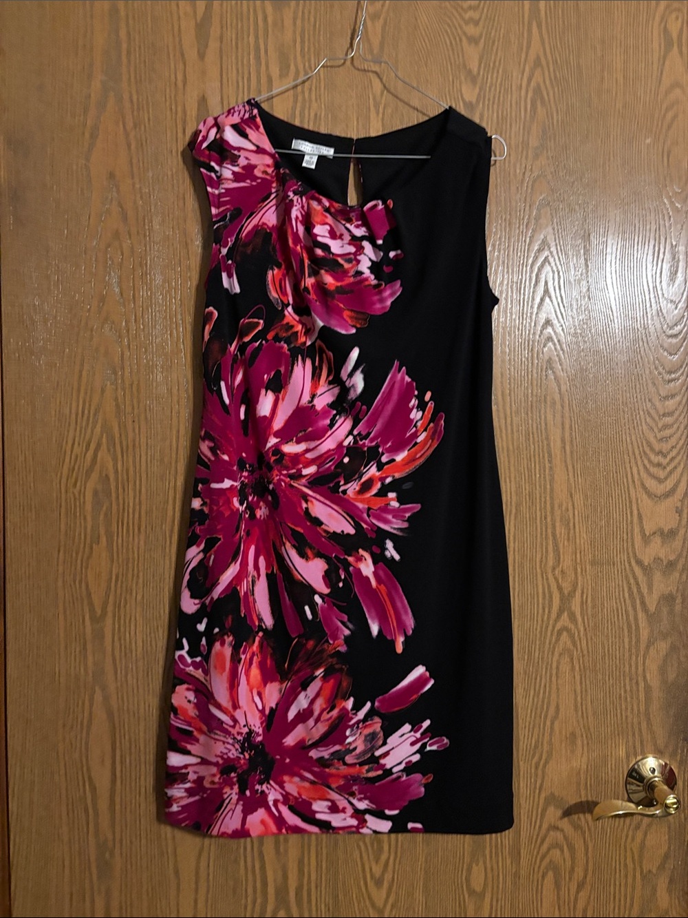 London Style Collection Sleeveless Black Dress with Pink Floral Print Size 10